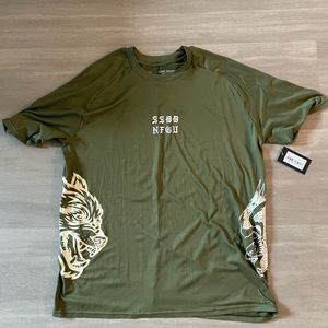 Darc Sport “dry fit” t shirt size Large